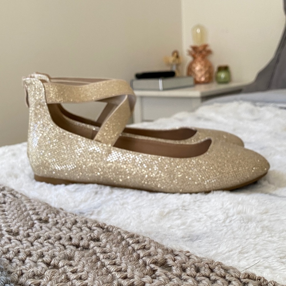 Elegant Champagne Women's Ballet Flats